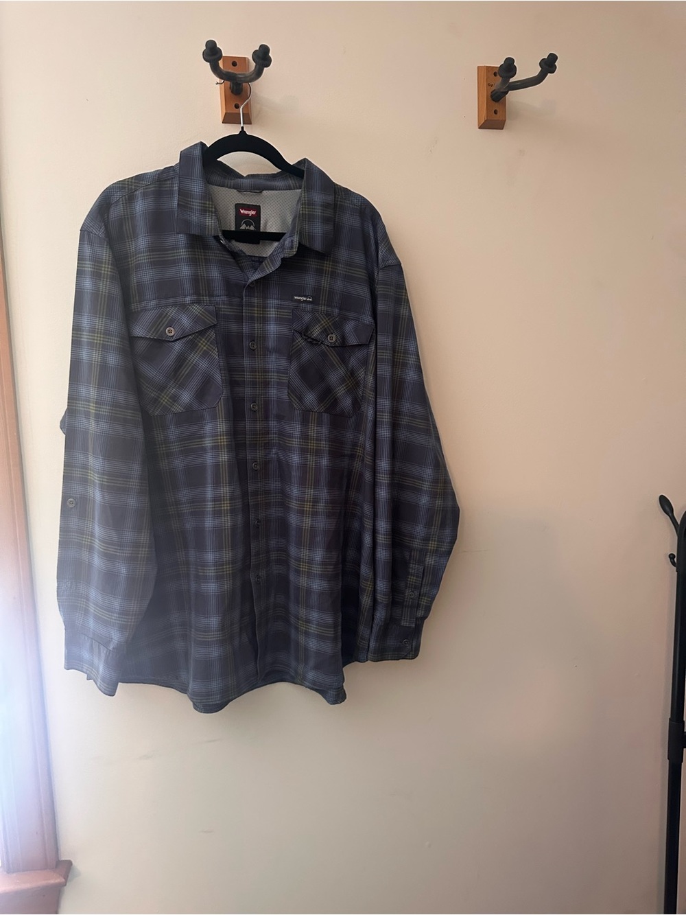 Wrangler Plaid Shirt in Navy and Burgundy